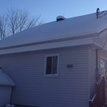 house-roof-snow